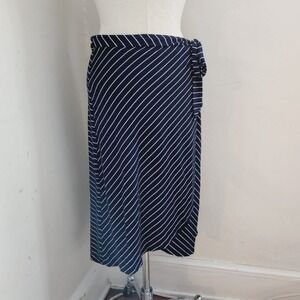 Adrienne‎ Vittadini Blue Wrap Skirt Women's SIze Medium